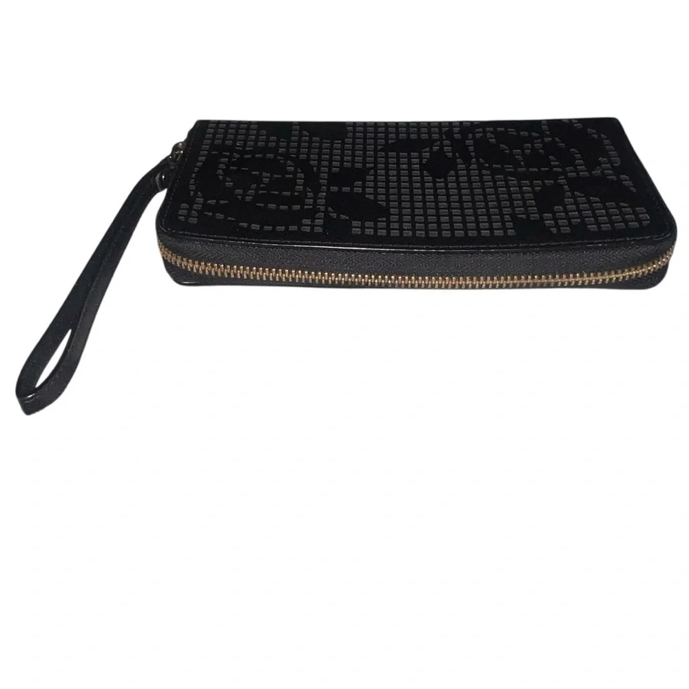 EUC Kate Spade Black Floral Cutout Wristlet Zip Around Long Wallet Clutch Gold